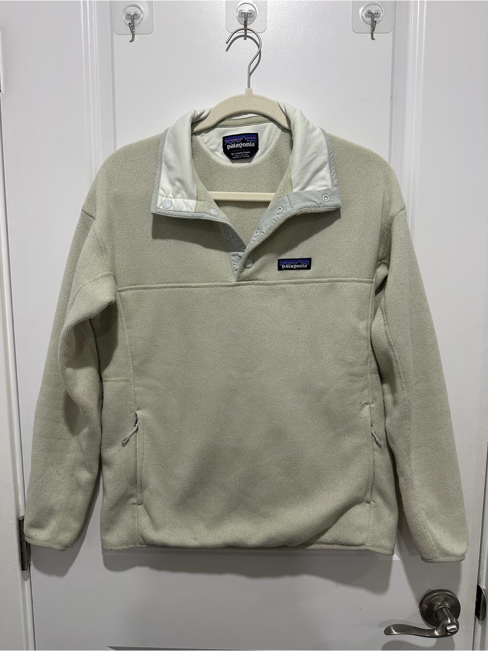 Patagonia Women's Light Cream Snap-T Pullover